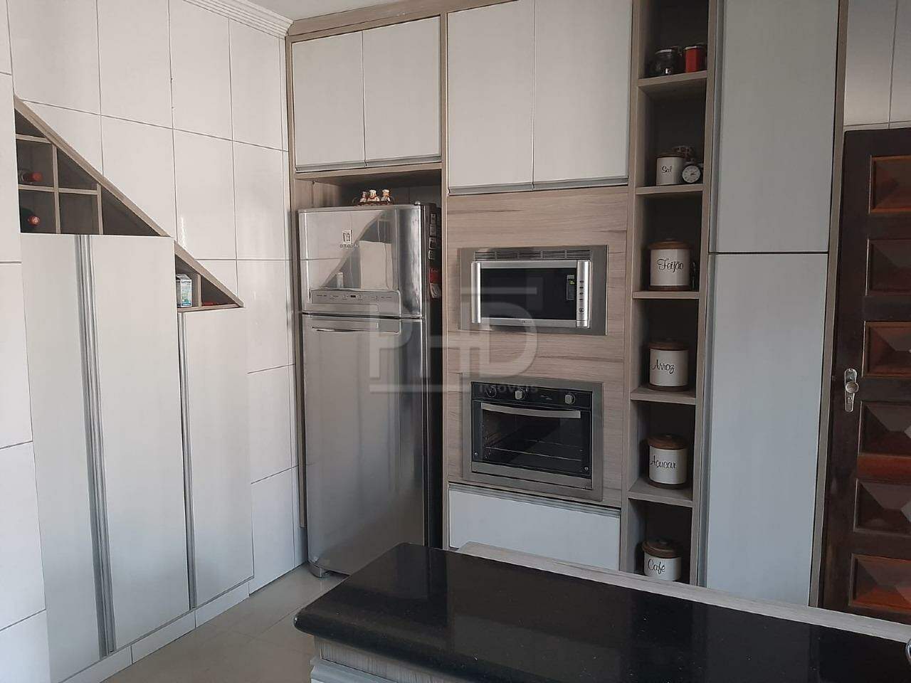 Sobrado à venda com 3 quartos, 220m² - Foto 5