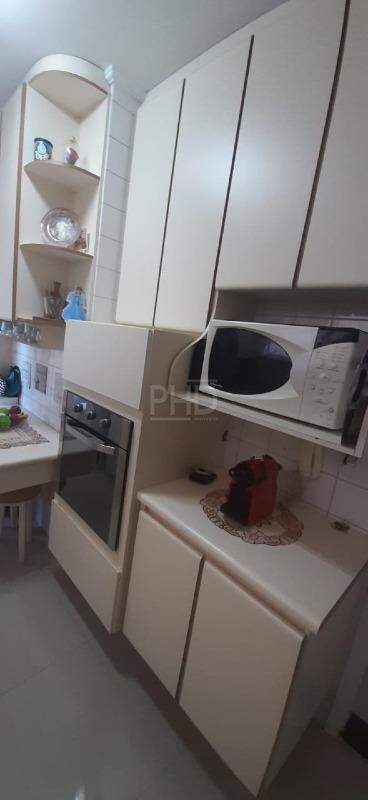 Apartamento à venda com 3 quartos, 60m² - Foto 4