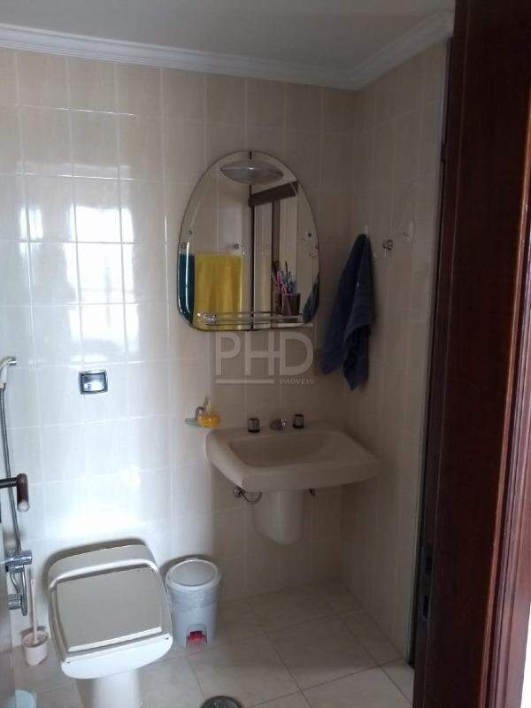 Apartamento à venda com 3 quartos, 140m² - Foto 23