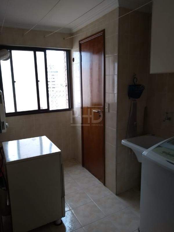 Apartamento à venda com 3 quartos, 140m² - Foto 14