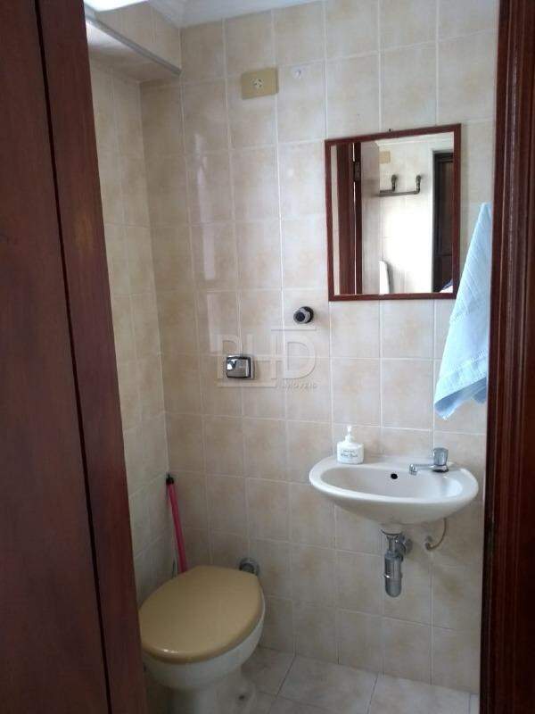 Apartamento à venda com 3 quartos, 140m² - Foto 21