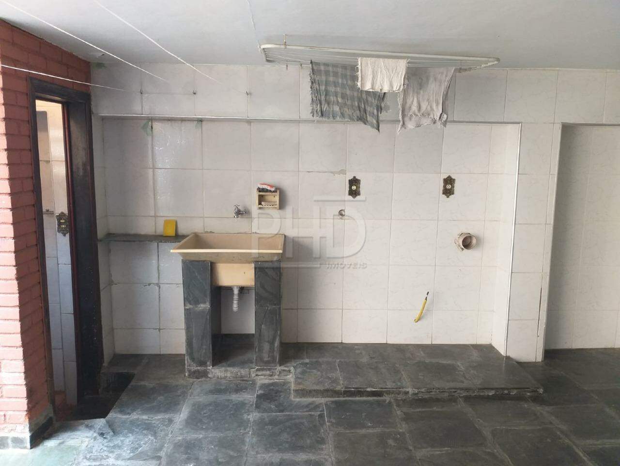 Sobrado à venda com 2 quartos, 196m² - Foto 18