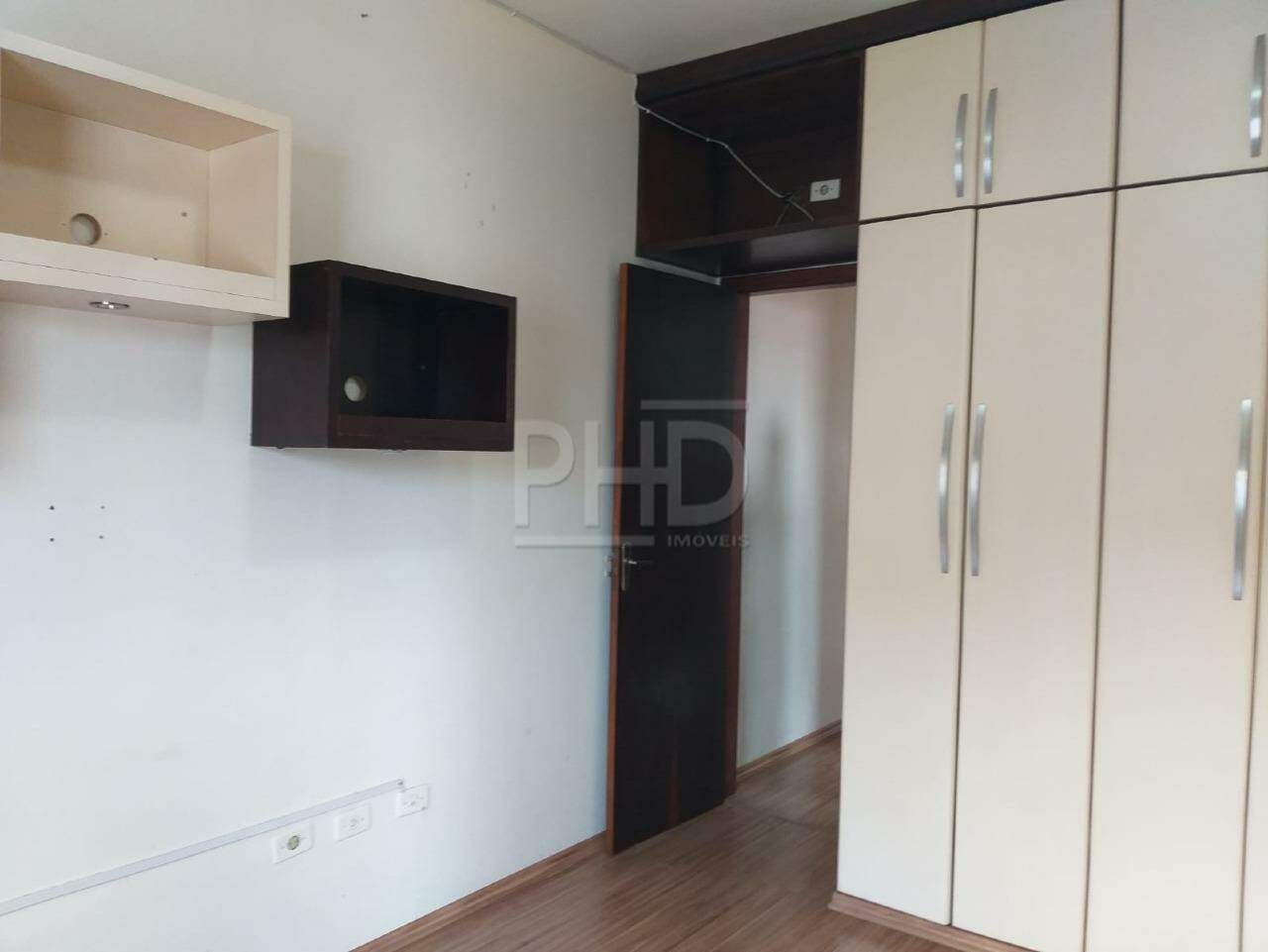 Sobrado à venda com 2 quartos, 196m² - Foto 11