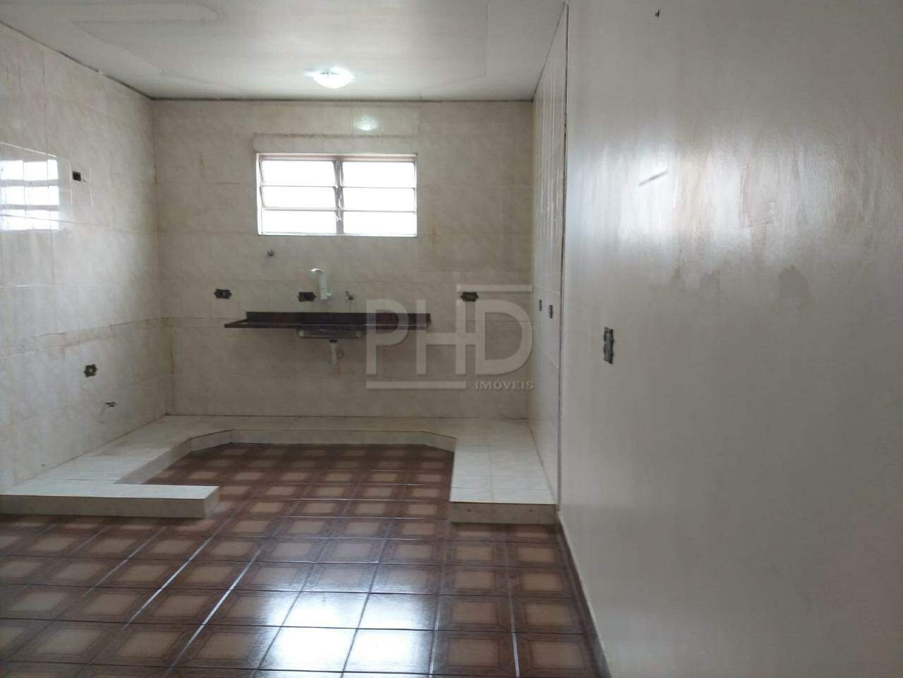 Sobrado à venda com 2 quartos, 196m² - Foto 3