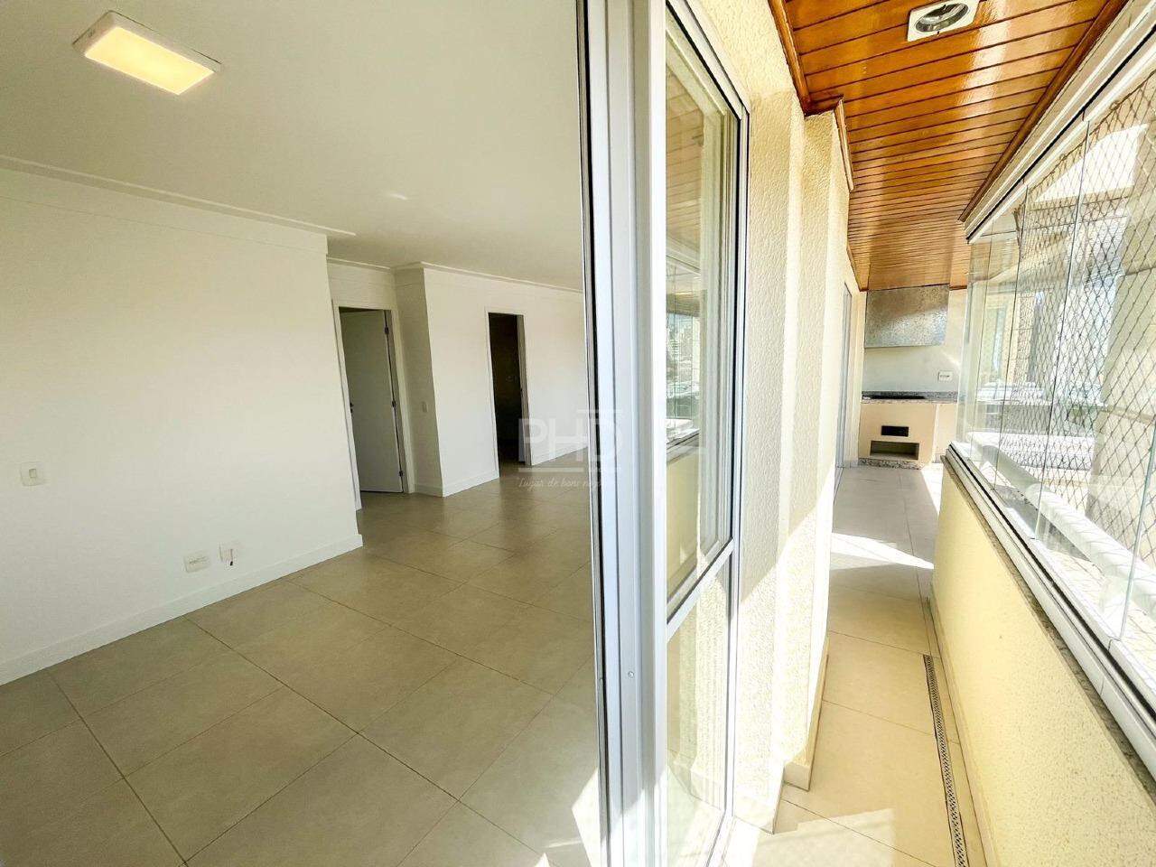 Apartamento à venda com 3 quartos, 128m² - Foto 5