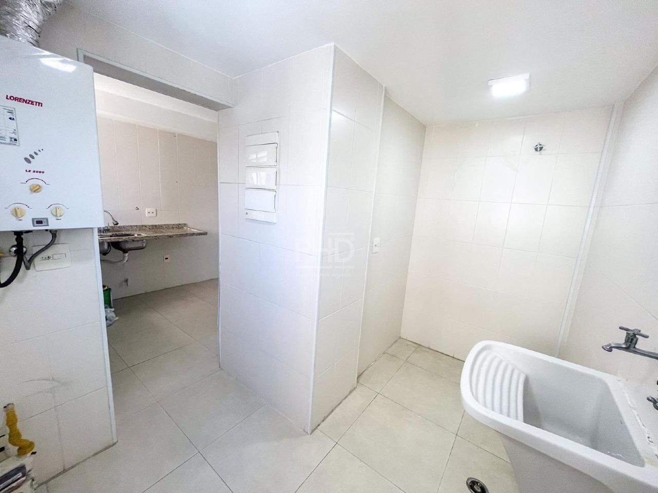 Apartamento à venda com 3 quartos, 128m² - Foto 19