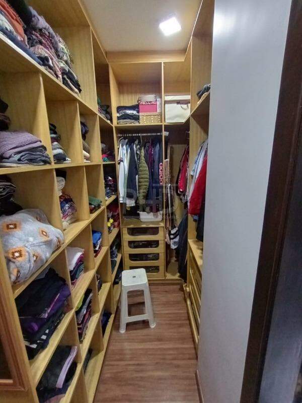 Sobrado à venda com 3 quartos, 241m² - Foto 15