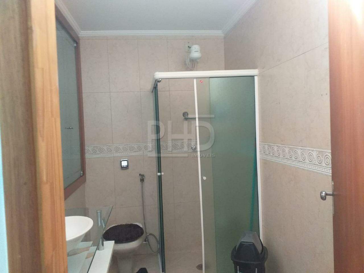 Sobrado à venda com 3 quartos, 214m² - Foto 19