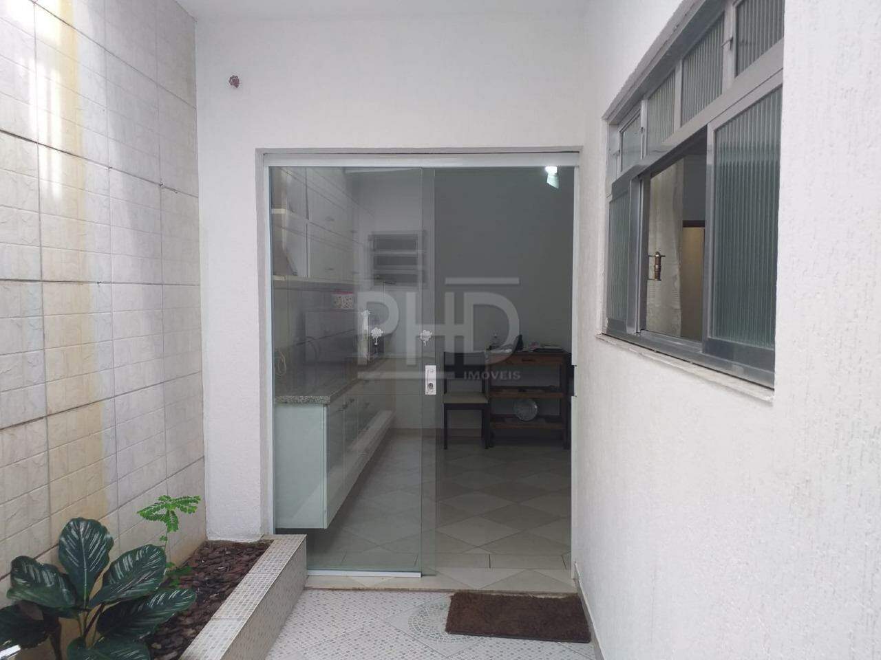 Sobrado à venda com 3 quartos, 214m² - Foto 25