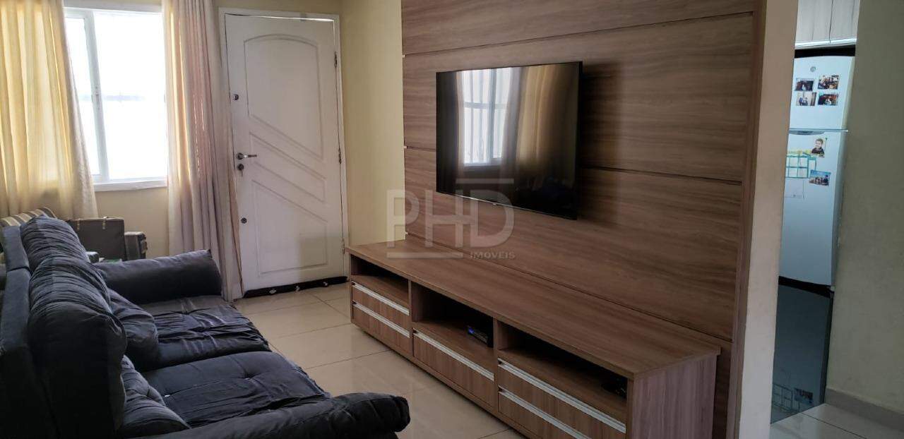 Sobrado à venda com 4 quartos, 196m² - Foto 2