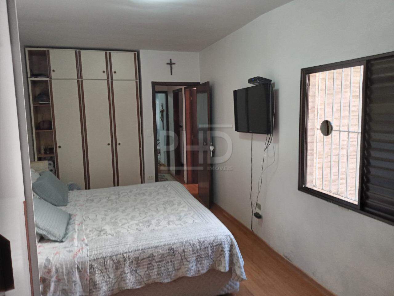 Casa à venda com 3 quartos, 200m² - Foto 9