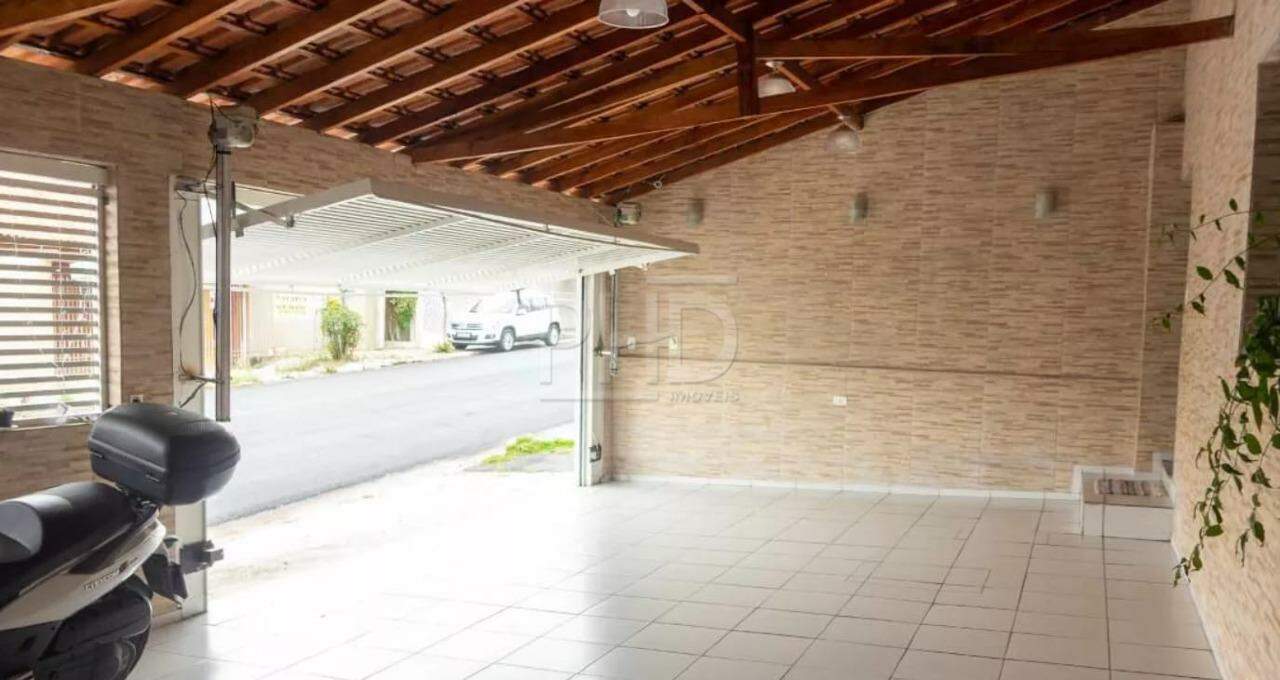 Casa à venda com 3 quartos, 200m² - Foto 25