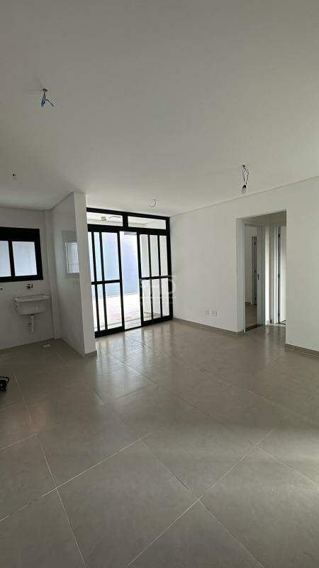 Apartamento à venda com 2 quartos, 103m² - Foto 2