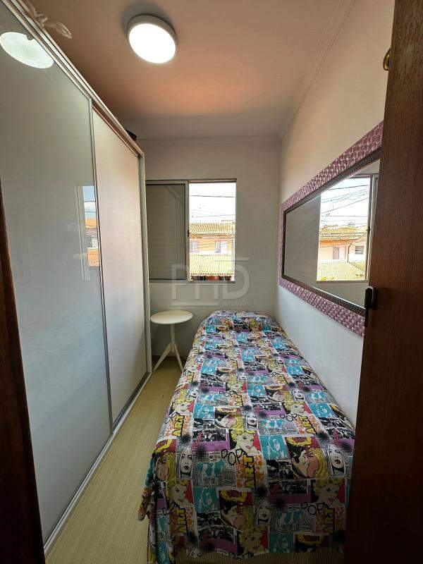 Casa de Condomínio para alugar com 3 quartos, 140m² - Foto 11