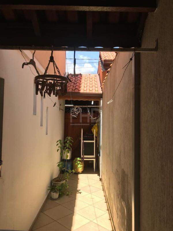 Casa de Condomínio para alugar com 3 quartos, 140m² - Foto 15