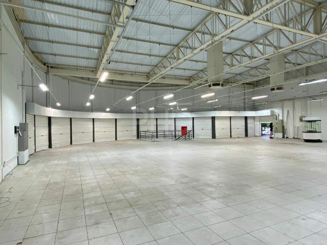 Depósito-Galpão-Armazém à venda, 2400m² - Foto 1