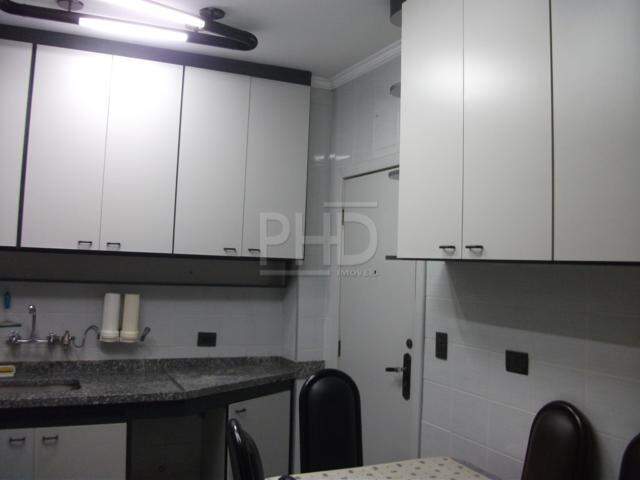 Apartamento à venda com 3 quartos, 153m² - Foto 6