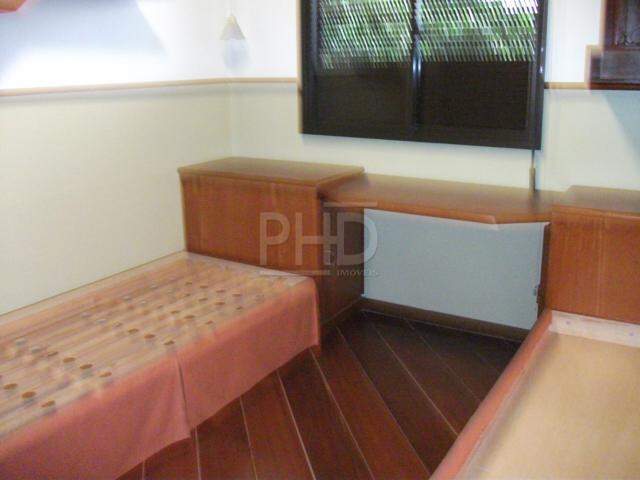 Apartamento à venda com 3 quartos, 153m² - Foto 9