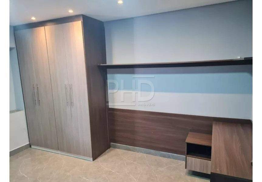 Casa à venda com 3 quartos, 190m² - Foto 3