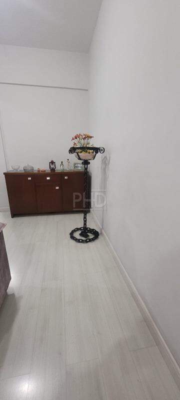 Apartamento à venda com 3 quartos, 75m² - Foto 3