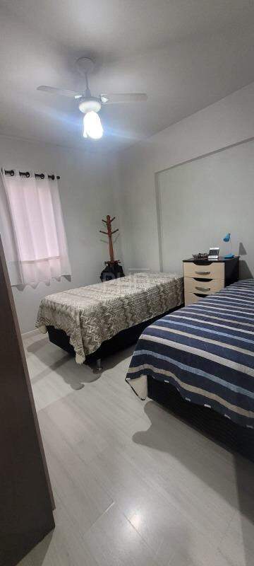 Apartamento à venda com 3 quartos, 75m² - Foto 11