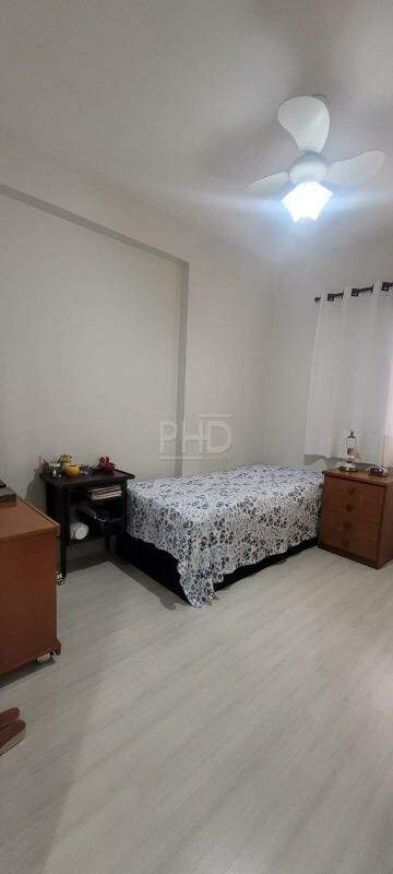 Apartamento à venda com 3 quartos, 75m² - Foto 10