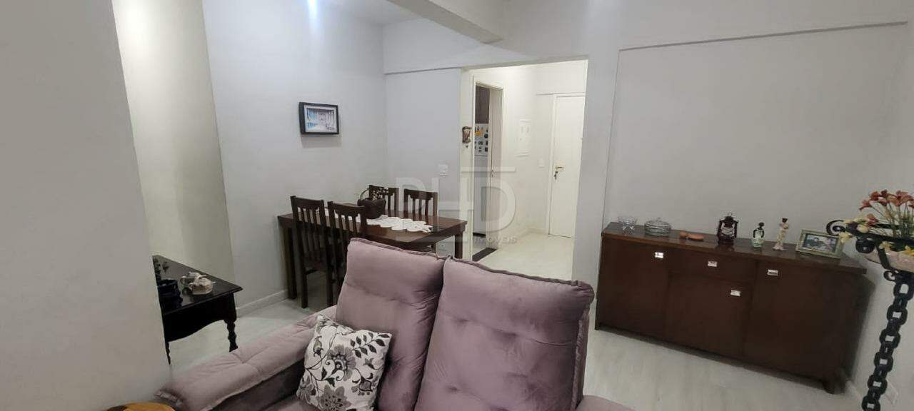 Apartamento à venda com 3 quartos, 75m² - Foto 2