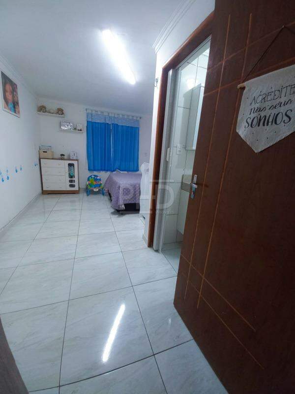 Casa à venda com 2 quartos, 150m² - Foto 12