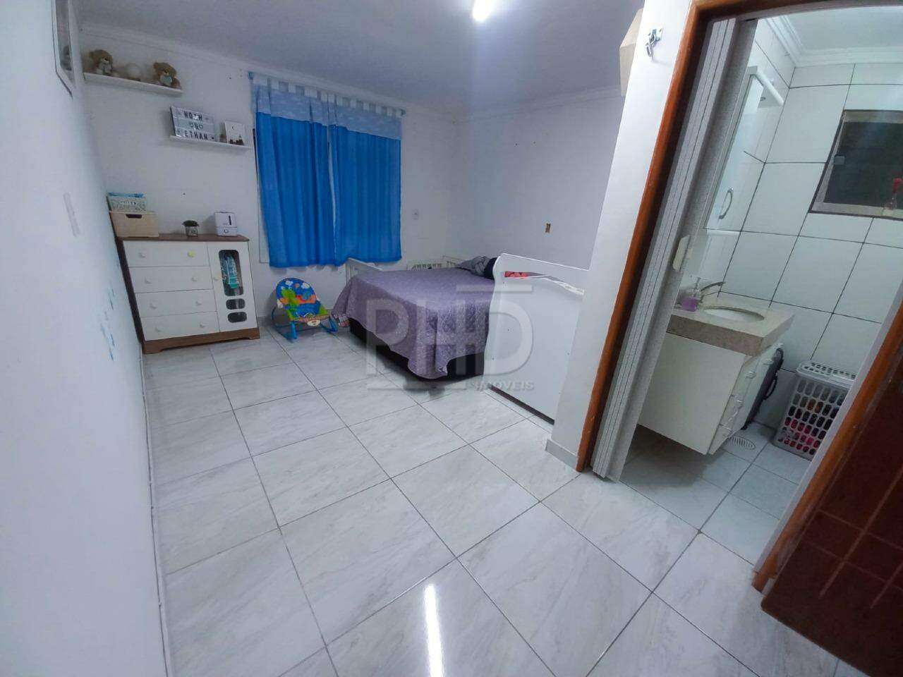 Casa à venda com 2 quartos, 150m² - Foto 11