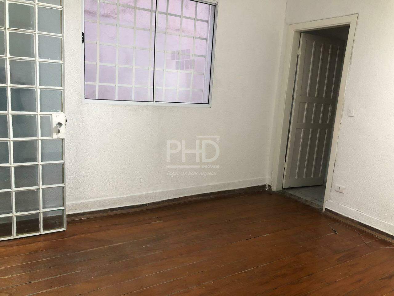 Casa para alugar com 4 quartos, 170m² - Foto 14