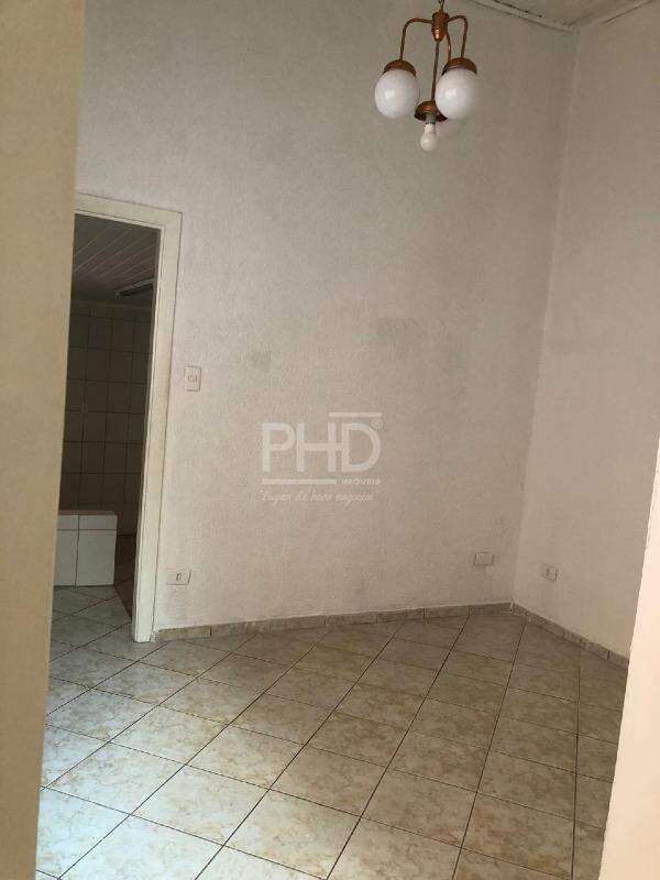 Casa para alugar com 4 quartos, 170m² - Foto 19