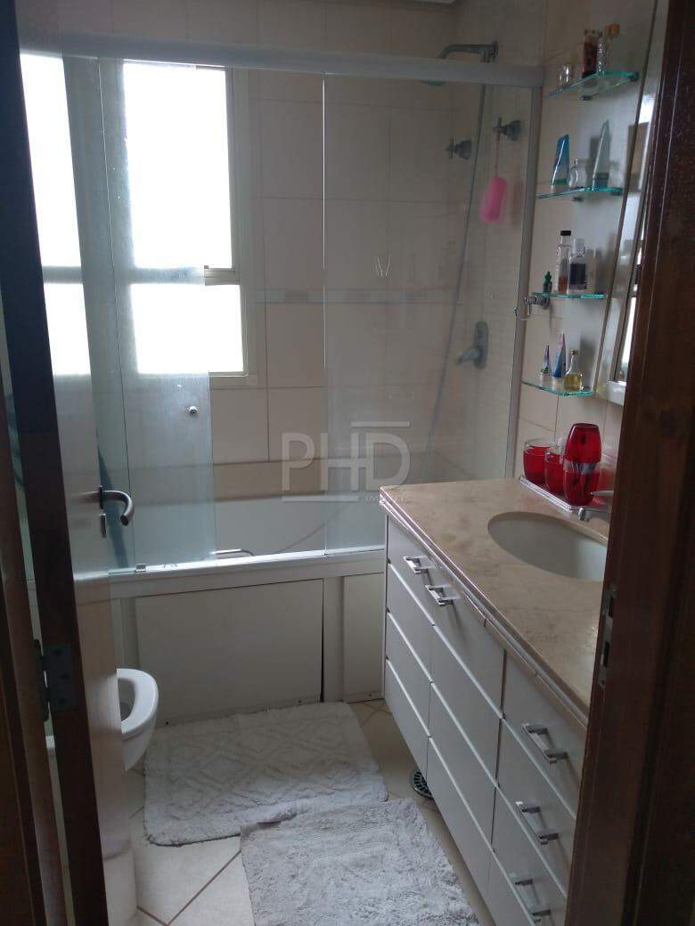 Apartamento à venda com 3 quartos, 134m² - Foto 34