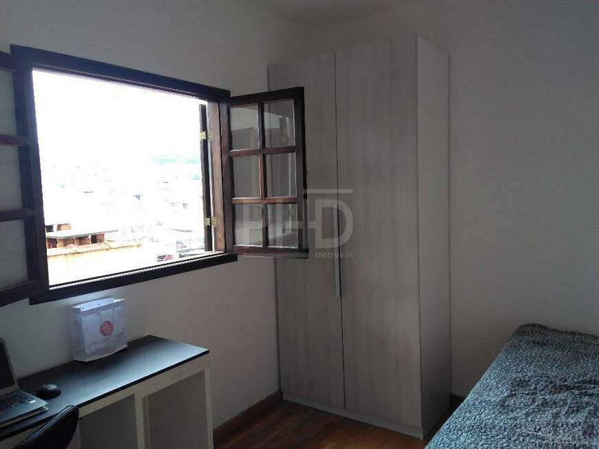 Sobrado à venda com 3 quartos, 198m² - Foto 5