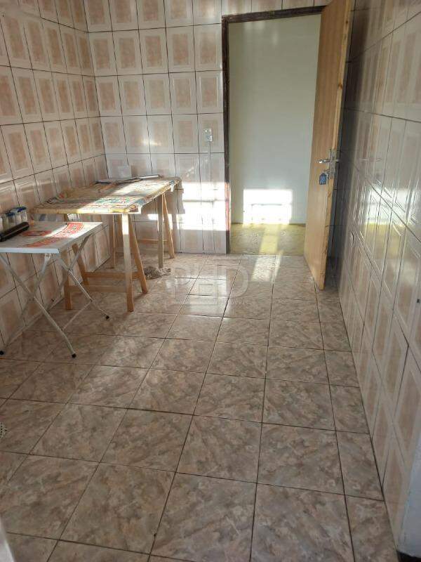 Casa Comercial à venda com 12 quartos, 750m² - Foto 2