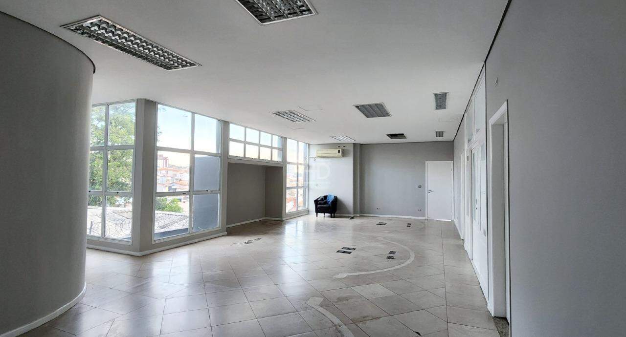 Prédio Inteiro à venda, 1200m² - Foto 1