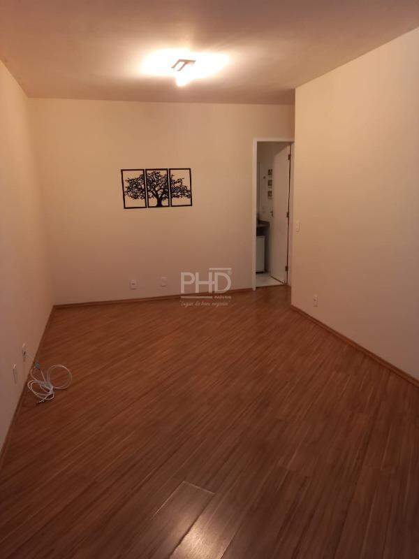 Apartamento para alugar com 2 quartos, 50m² - Foto 4