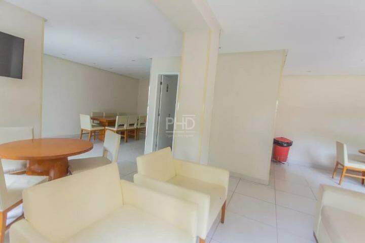 Apartamento para alugar com 2 quartos, 50m² - Foto 23