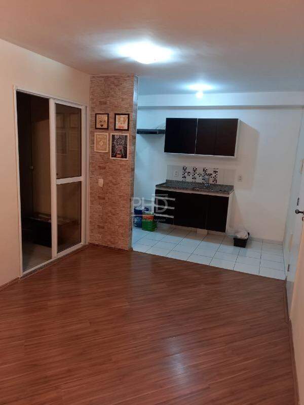 Apartamento para alugar com 2 quartos, 50m² - Foto 3