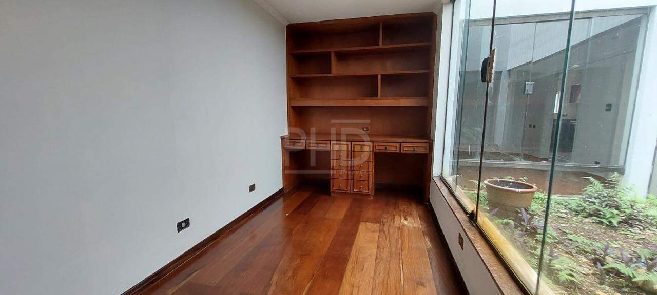 Sobrado à venda com 3 quartos, 250m² - Foto 7