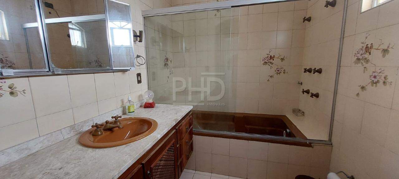 Sobrado à venda com 3 quartos, 250m² - Foto 18