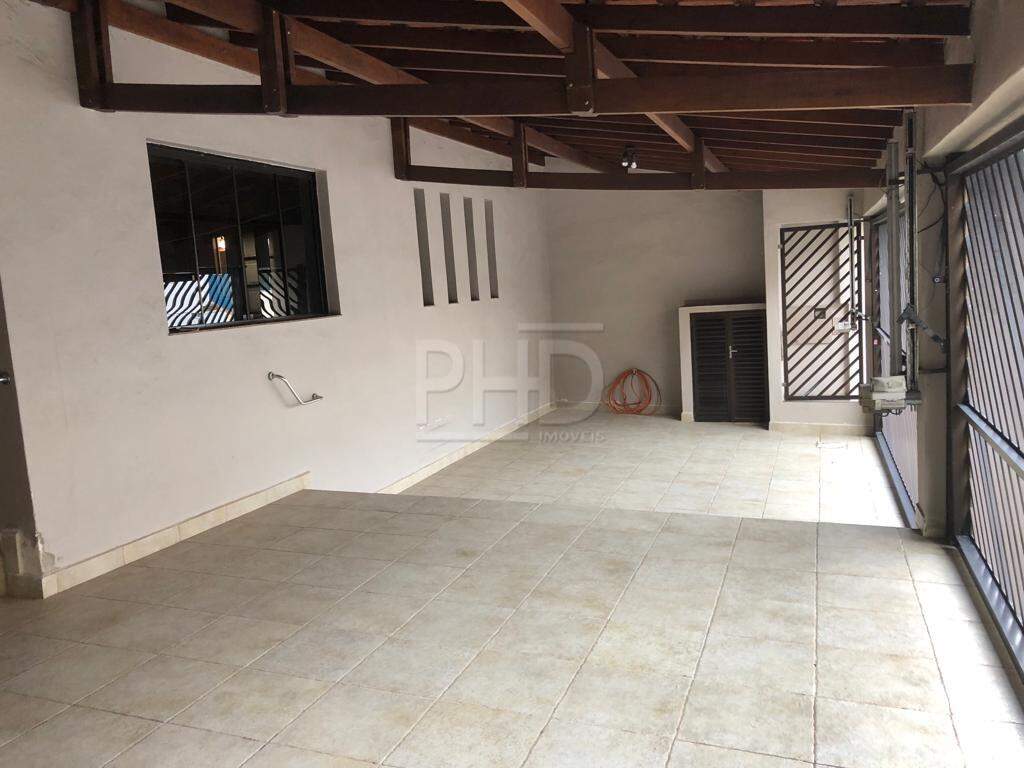 Casa à venda com 3 quartos, 302m² - Foto 23