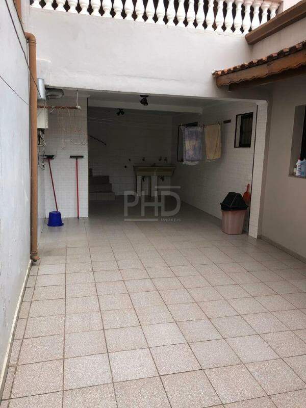 Casa à venda com 3 quartos, 302m² - Foto 20