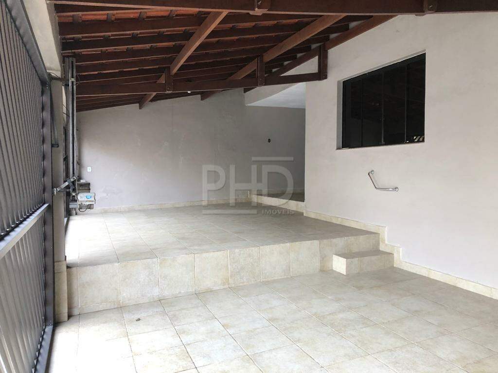 Casa à venda com 3 quartos, 302m² - Foto 22