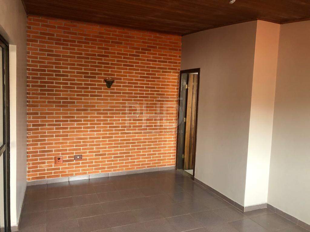 Casa à venda com 3 quartos, 302m² - Foto 18