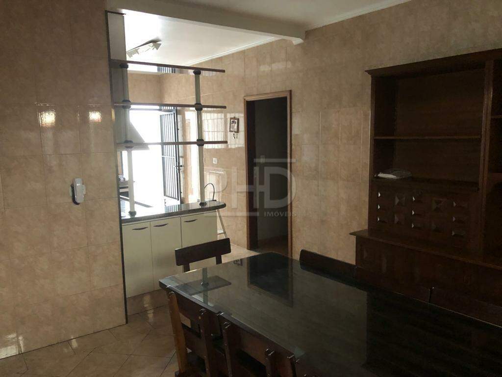 Casa à venda com 3 quartos, 302m² - Foto 7