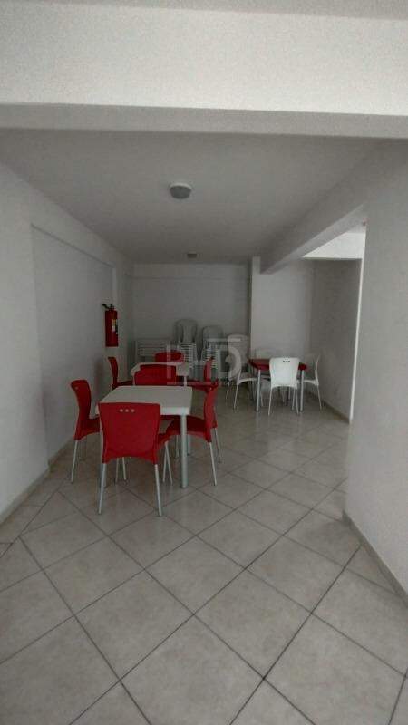 Apartamento à venda com 2 quartos, 52m² - Foto 17