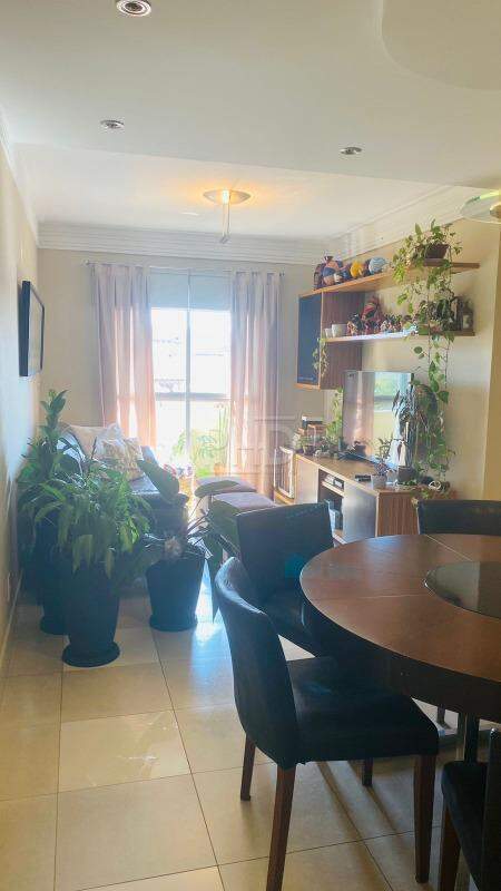 Apartamento à venda com 2 quartos, 64m² - Foto 5