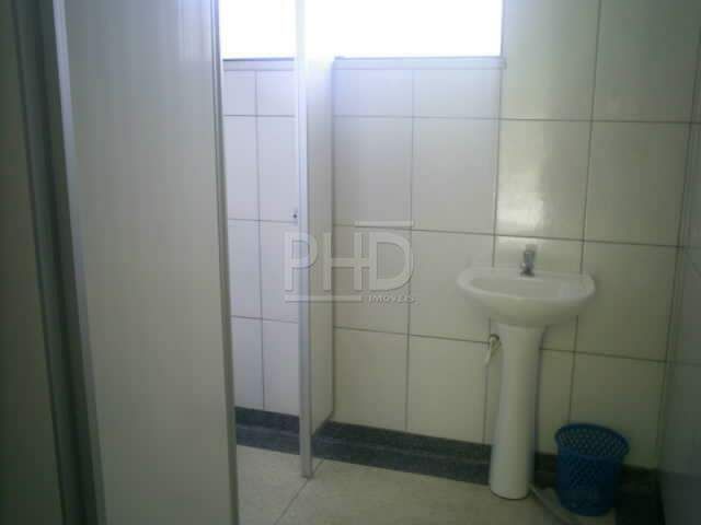 Prédio Inteiro para alugar, 750m² - Foto 9