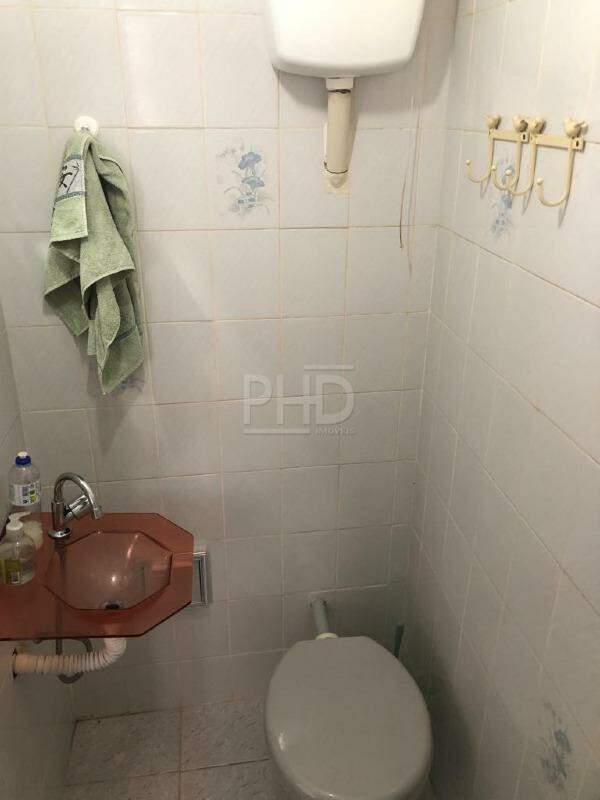 Apartamento à venda com 2 quartos, 68m² - Foto 19