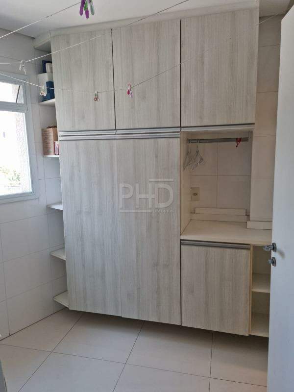 Apartamento à venda com 3 quartos, 149m² - Foto 19